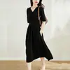 Vestido Preto para Mulheres, Nova Moda Verão 2026, Estilo Retrô que Rejuvenesce, Inspirado em Hepburn, Vestido Preto Pequeno de Alta Qualidade