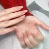 Usando nail art feita à mão Zhen Yuan passar no mesmo estilo Templo Ganlu Hua Fei tocar o rosto nude branco natural adesivo cor sólida