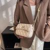 Bolso de mujer 2023, nuevo, elegante y popular, pequeño, cuadrado, bandolera con cadena a juego y bordado de diamantes.