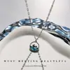 Collar de Delfín Azul Temperamento Diseño de Nicho Celebridad de Internet Estilo Caliente Colgante de Lujo Ligero Personalidad de Gama Alta Cadena Versátil para la Clavícula