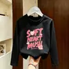 Camiseta de manga larga para niña 2026 nuevo modelo 100% algodón puro, ropa de otoño elegante y versátil para niñas, ropa casual para niños