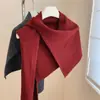 Nuevo Chal Exterior de Punto de Color Puro, Bufanda Versátil para Primavera, Otoño e Invierno, Chal de Lana de Forma de T de Gama Alta al por Mayor