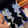 Pendientes de Flor de Diamante Completo con Borla de Gota de Agua Aguja Plateada Pendientes Exagerados Europeos y Americanos para Celebridades de Internet Pendientes Personalizados de Lujo Ligero de Gama Alta