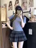 Camiseta de Manga Corta Bordada Perro Salchicha Hielo Fresco Seda Ropa de Mujer Popular Este Año Primavera Versátil Adelgazante Tejido de Punto Retorcido