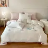 Novo Conjunto de Quatro Peças Bordado com Desenho Tencel Lenzing 60S 2025 - Série Animais Fofos Conjunto de Três Peças para Cama 1,2m