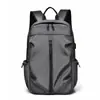 Mochila casual transfronteiriça, moda masculina, design simples, bolsa leve para o dia a dia, adequada para laptops, versátil para uso externo, mochila estudantil, atacado