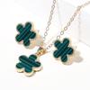 Collar colgante de dos piezas con forma de corazón sin base y pendientes de flor de ciruelo y mariposa moteada CDD Fabricantes de tréboles suministro de comercio exterior transfronterizo