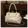 Bolso Cheongsam Estilo Chino Retro Nuevo Terminado con Falda de Cara de Caballo Hanfu Bolso Portátil Dorado Cruzado