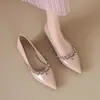 Sapatos de salto alto nude para mulheres, novo modelo da primavera de 2026, bico fino com strass, salto agulha sexy, estilo francês, sapatos de salto baixo únicos requintados