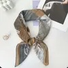 Lenço Quadrado de Seda Retrô Coreano com Estampa Paisley e Toque de Luxo, Combinado com uma Camisa, Lenço Quadrado Versátil para Cintura, Xale, Protetor de Pescoço