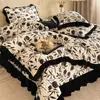 Invierno Pastoral Estilo Hepburn Leche Polar Colcha Estilo Juego de Cama de Cuatro Piezas Funda de Edredón Polar por Ambos Lados Sábana Bajera Juego de Cama de Tres Piezas
