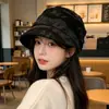 Gorro de Boina de Diseño de Nicho Nuevo Otoño Coreano al por Mayor para Mujer con Letras y Diseño Desgastado, Boina Adelgazante de Moda