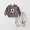 Conjunto para Bebé y Niño Pequeño Estilo Nuevo Primavera y Otoño Ropa para Bebé Niños y Niñas con Estilo Casual Versátil Sudadera Conjunto de Dos Piezas Otoño
