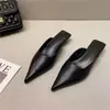 Zapatillas Baotou Estilo Nuevo 2026, Zapatos Negros de Punta para Mujer para Uso en Exteriores, Modernos, Adelgazantes, Talla Grande