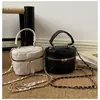 2026 Nuevo Bolso de Mano Mini Caja Estilo Coco Cuadros para Mujer Cadena de Lujo Ligero Bolso Cruzado Pequeño En Stock Envío Directo