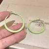 Brincos Circulares em Cores de Macaron para Mulheres, Estilo Doce e Elegante de Primavera e Verão, Novos Brincos Argola Versáteis de Alta Gama 2026