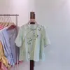 Camiseta de Verano con Botón de Rana, Solapa Oblicua, Imitación de Ramio, Estilo Chino Nuevo, Top 2026, Nueva Llegada, Camiseta Bordada de Manga Corta, Talla Única para Mujer