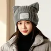 Nuevo Gorro de Punto con Orejas de Gato y Encaje para Mujer, Cálido Gorro de Lana para Otoño e Invierno, Boina de Moda Versátil para Adelgazar la Cara