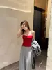 2201 Camisola Chaleco de Chica Caliente 2026 Nuevo Estilo Francés Primavera/Verano Temperamento Adelgazante Bodycon Versátil Base Integrada con Copa Capa Base