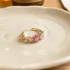Anel Aberto Flor de Zircônia Rosa Vintage Doce e Luxuoso, Anel para Dedo Indicador Estilo Menina Doce do Ins, Joia Feminina de Luxo Leve de Alta Qualidade