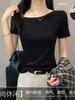 Camiseta Feminina de Verão 2025 Nova Sensação de Alta Qualidade Bonita Sexy Sexy Ombro Caído Top com Gola de um Ombro Só Branca