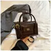 Bolso de hombro grande de estilo coreano para mujer, simple, versátil, moderno, casual, bolso de mano para el trabajo de cuero suave