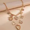 Colar Europeu e Americano Transfronteiriço com Pingente de Coração Coração de Amor Corrente de Clavícula Fashionable de Luxo Leve Simples Exquisito Versátil Acessórios de Colar para Mulheres Atacado