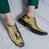 BotinesChelsea para Hombre, Punta Fina, Zapatos Dorados, Estilo de Celebridad de Internet, Zapatos Dorados, Glamour Azul, Zapatos de Cuero Casual Versátiles de Moda