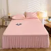 2026 Nuevo Fresco Seda de Hielo Estilo Princesa Látex Esterilla Refrigerante - Juego de Falda de Cama de Tres Piezas