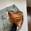Bolsa de Ombro Retro de Lona Feminina Grande Capacidade para o Dia a Dia Bolsa Transversal Bolsa de Ombro Única Bolsa Envelope Multicamadas Verão 2026