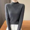 Calidad 2026 Estilo Otoño Elegante Andy Terciopelo Cuello Redondo Semi Alto Corte Ajustado Camiseta Básica para Mujer Fabricante Mayorista