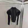Nova Camisa Retrô Francesa Outono 2026 com Manga Bufante, Gola Reversível, Tiras Trançadas para Amarrar, Top Emagrecedor com Ajuste na Cintura