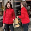 Abrigo de Algodón para Mujer, Nueva Chaqueta de Algodón Otoño e Invierno, Chaqueta Puffer Fina Ligera Corta con Capucha para Mujer, Venta al por Mayor Transfronteriza