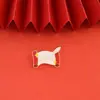 Broche de Recompensa para Aluno do Ensino Fundamental Desenho Animado Texto Insígnia de Metal Pin Inspirador Infantil Pingente de Mochila Acessório Medalha