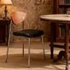 Silla con respaldo de madera maciza estilo mediados de siglo, adecuada para cafeterías, tiendas de té con leche, áreas de ocio, salas de estar y comedores; también una gran opción para uso doméstico