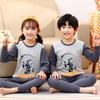 Nuevo conjunto de ropa para el hogar para niños de otoño e invierno, pijama de algodón de dos piezas para niños pequeños, medianos y grandes, entrega de una pieza