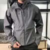 Jaqueta Gm Softshell para Esportes ao Ar Livre, Totalmente Laminada, à Prova de Vento e Repelente à Água, com Forro de Fleece e Capuz