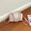 Bolsa de Mão Moda Estilo Coreano Pequena Tote Bag Feminina Verão 2026 Nova Bolsa de Corrente Matelassê com Diamantes Toque de Luxo Bolsa Quadrada Pequena Transversal