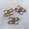 Broche Família D Totalmente Cravejado Letra Simples Broche de Strass Moda Vestido Versátil Pin Dijia Ins Acessórios de Moda Personalizado