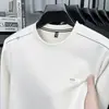 Sudadera de cuello redondo de moda de alta gama para hombre de Otoño y Primavera, Camiseta de manga larga versátil de lujo ligero, Prenda interior