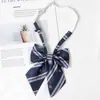 Camisa con Pajarita Borgoña para Niñas jk Accesorios de Lazo Estilo Preppy Estudiante Ropa de Marinero Ropa de Soltero Cuello Raíz de Pluma Flor