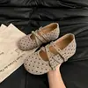 Zapatos Mary Jane retro de lunares para mujer, nueva colección otoño 2026, con tacón oculto, adecuados para combinar con vestidos, con diseño de doble tira y puntera poco profunda, reminiscentes de las sandalias Birkenstock