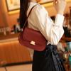 Bolsa de Casamento Vermelha Marca de Hong Kong para Mulheres 2026 Nova Moda Bolsa de Ombro Transversal Bolsa de Casamento de Luxo para Noivas