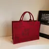 Nova Bolsa Grande Bordada Floral Estilo Chinês Tendência Nacional para Mulheres 2025 Nova Bolsa de Casamento Bolsa de Presente Souvenir Bolsa de Mão Tote Ins