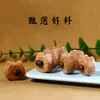 Madera de Melocotón Vieja Lindo Dibujo Animado Grano de Café Cachorro Colgante DIY Hecho a Mano Creativo Llavero Sanador Colgante para Bolso