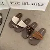 Zapatillas de Bosque Estilo Fresco Japonés Curativas Suaves Naturales Sensación de Oxígeno 2026 Zapatos de Mujer Más Vendidos Intelectuales Modernos