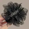 Pinza para el Pelo con Perla Oriental Estilo Niche 2025 Nuevo Pinza de Garra con Lazo para la Parte Trasera de la Cabeza Peinado Updo Pinza Tiburón Pasador