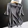 2026 Suéter de Punto de Lana Sin Costuras de una Pieza Cuello en U Ajustado Manga Corta Camisa Base para Mujer Venta al por Mayor H04AS2399