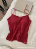 Camiseta sin mangas acanalada suave de seda helada sin costuras con copas fijas y tirantes finos, copa de una sola pieza, hace que el pecho parezca más pequeño, se puede usar como prenda exterior, hermosa espalda con tirantes finos