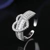 Venta transfronteriza en vivo, anillo de dedo ligero de lujo, viento frío, Europa y América, anillo de diamantes llenos de amor, anillo de moda que combina con todo, apertura